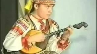Домра (русский народный струнный инструмент)