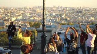 Walk with Friend in Paris: Montmartre and Pigalle