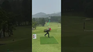 Jeremy Koling Huge Disc Golf Drive at the Japan Open! 🥏💪