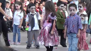 Thriller Michael Jackson - Pre kinder C (Gala Amanda Labarca 2015)