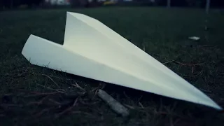 Paper airplane - Short film