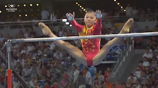 Difficult and Unique Connections on Uneven Bars