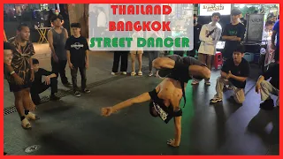 Street Dancer, really cool, Thailand Bangkok, Khao San Road #bangkoknightlife #bangkoknight