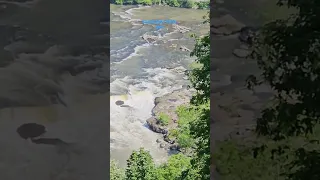 Sandstone Falls