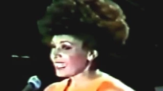 Shirley Bassey - STARGAZER (1978 Live in Sydney)