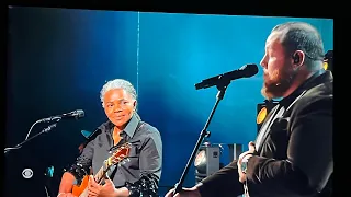 Tracy Chapman and Luke Combs, “Fast Car”