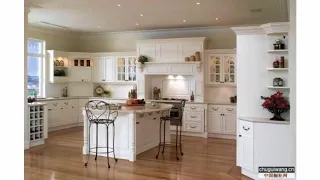 Ideas de diseño de cocina con armarios blancos para casa grande