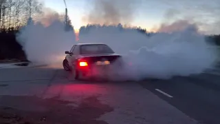 BMW E34 Burnout !