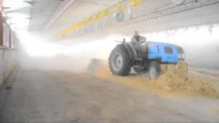 Straw Spreader