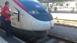 Accrochage de la rame tgv 893 ( livrée coupe du monde rugby ) à la rame tgv 827 en gare de Nantes.