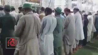 Solat Tarawih Laju di Pakistan