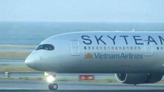 Vietnam Airlines Airbus A350 (SkyTeam colors) Landing in San Francisco - June 19, 2022