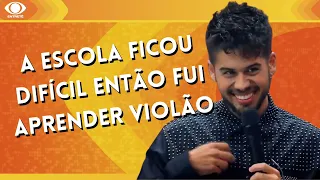 Zé Felipe e Leonardo interpretam "Coração Espinhado" no programa "Faustão na Band"