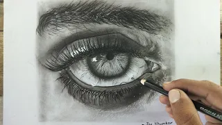 Master the technique of Drawing Hyper-Realistic eye | Timelapse Tutorial