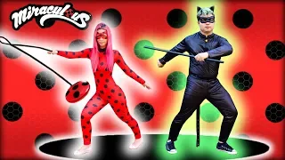 LADY BUG E CAT NOIR NA VIDA REAL - MIRACULOUS LADYBUG AND CAT NOIR IN REAL LIFE