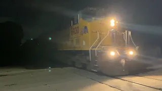 UP #6930 (C44ACM) & NS #4064 (AC44C6M) lead NS 271 south through Trenton, MI (7/28/23)