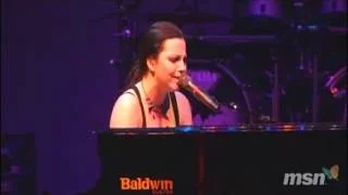 Evanescence - Lithium - Live at Zepp Tokyo [2007] HD