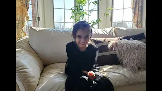 🥰Cutie Fatima is practicing Ya Taiba nasheed for a big show