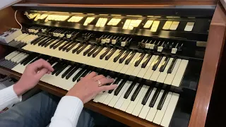 Klaus Wunderlich - (tribute) - "Hammond Pops Medley" - Bill Tustain