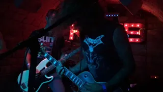 Iron Flesh : Ripping The Sacral - The Call Of The Ancient One (Live In Paris)