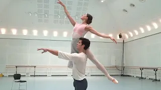 Marianela Nuñez Roberto Bolle - Manon