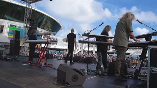 SAGA - On the Air - Cruise to the Edge 2018 - Pool Stage