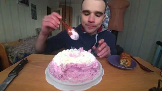 МУКБАНГ АСМР ТОРТ - МОРОЖЕНОЕ / ICE CREM CAKE / и БРИОШ С ШОКОЛАДОМ / ДЕСЕРТ / EATING ASMR Mukbang