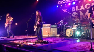 Blackberry Smoke - Living in the Song