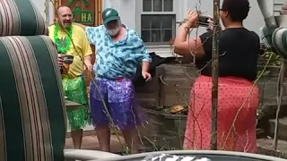 My family hula dancing on Saturday 😂