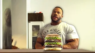 FEED THE MUSCLE - EAT BIG TO GET BIG - BODYBUILDING MOTIVATION