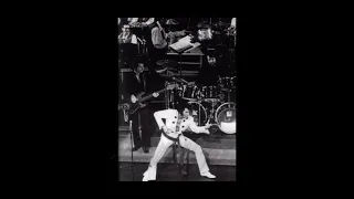 Elvis Presley - oh happy day - Las Vegas, 14th august 1970, midnight show (only time preformed live)