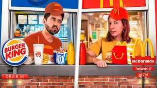 Transformamos nossa casa em Mc Donalds e Burger King | Gabriel e Shirley 2.0