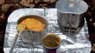 lunch in the woods with the BCB Crusader cook kit