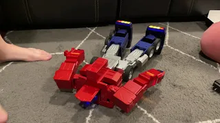Transformers Optimus Prime Auto-Converting Robot - Collector's Edition