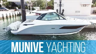 Sea Ray 320 Sundancer Coupe (2021) with Triple Mercury 250 HP Outboard Engines - Boat Review