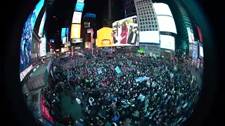 Am Yisrael chai in time square!