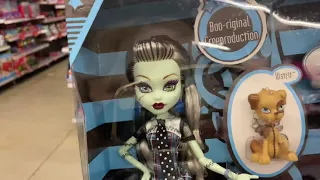 WE FOUND MONSTER HIGH! Monster High Doll Hunt Vlog EP 1