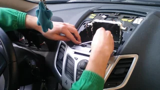 Ford fiesta car stereo disassembly