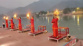 Om Jai Gange Mata | Maa Ganga Aarti Rishikesh | Shatrughan Ghat