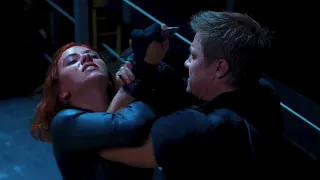 Black Widow Vs Hawkeye