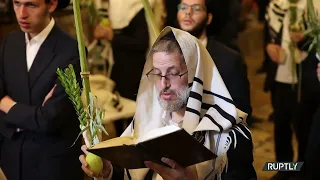 Thousands of Jews gather for priestly blessing at Western Wall