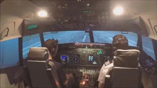 Boeing 737-800 Simulator | Flight Experience Melbourne Central