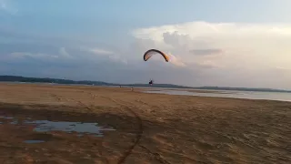 Pouso Piloto Francisco Paulino na praia do sapo em Itaituba Pará.