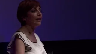 Teaching towards equality | Fernanda Tapia | TEDxCuauhtémocMujeres