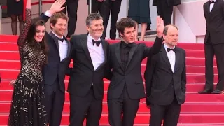 Cannes: 'Sorry Angel' cast walks the red carpet (2)