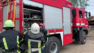 Гасіння пожеж в складах лісоматеріалів