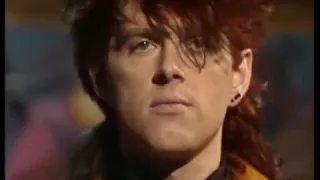 Thompson Twins - Lay your hands on me 1985