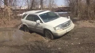 Тойота Харриер с дифференциалом  torsen t1, было установлено, что все время гребли оба задние колеса