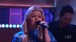 Kelly Clarkson sings Scars To Your Beautiful by Alessia Cara Live Concert Performance H2019 HD 1980p