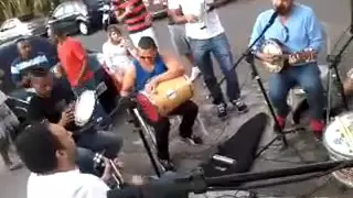 Grupo sambologia & Amigos - Pagode Na Rua